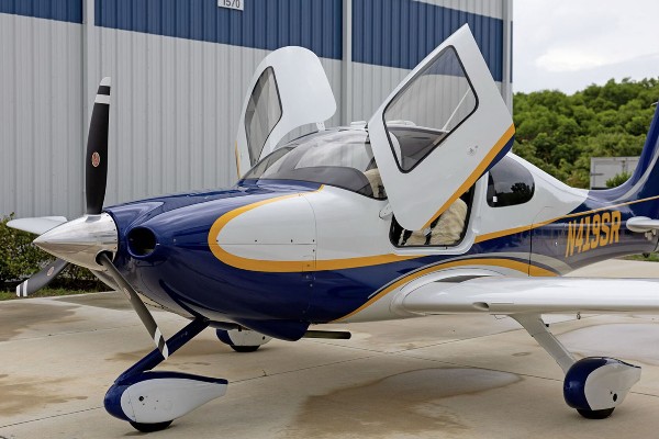 2006 Cirrus SR20-G2 — photo 3