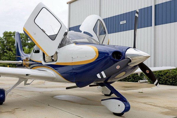 2006 Cirrus SR20-G2 — photo 5