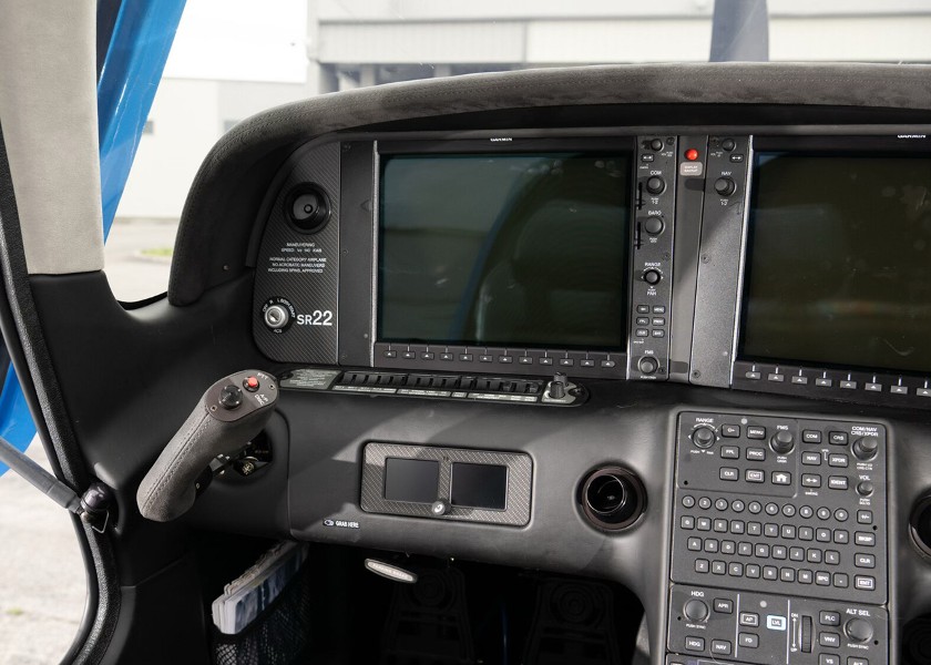 2021 Cirrus SR22-G6 GTS (N289WM), photo 11