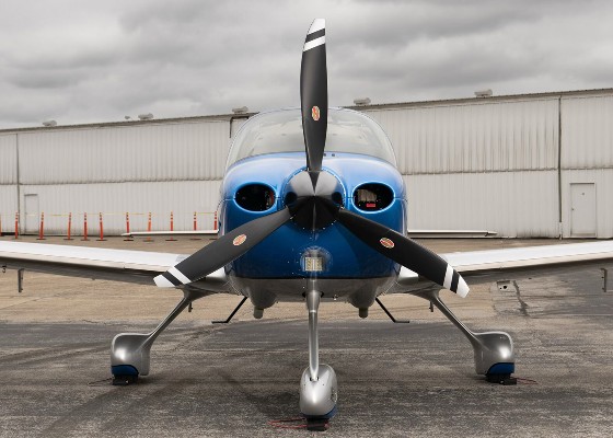 2021 Cirrus SR22-G6 — photo 3