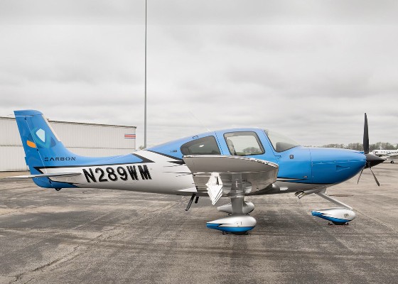 2021 Cirrus SR22-G6 — photo 5