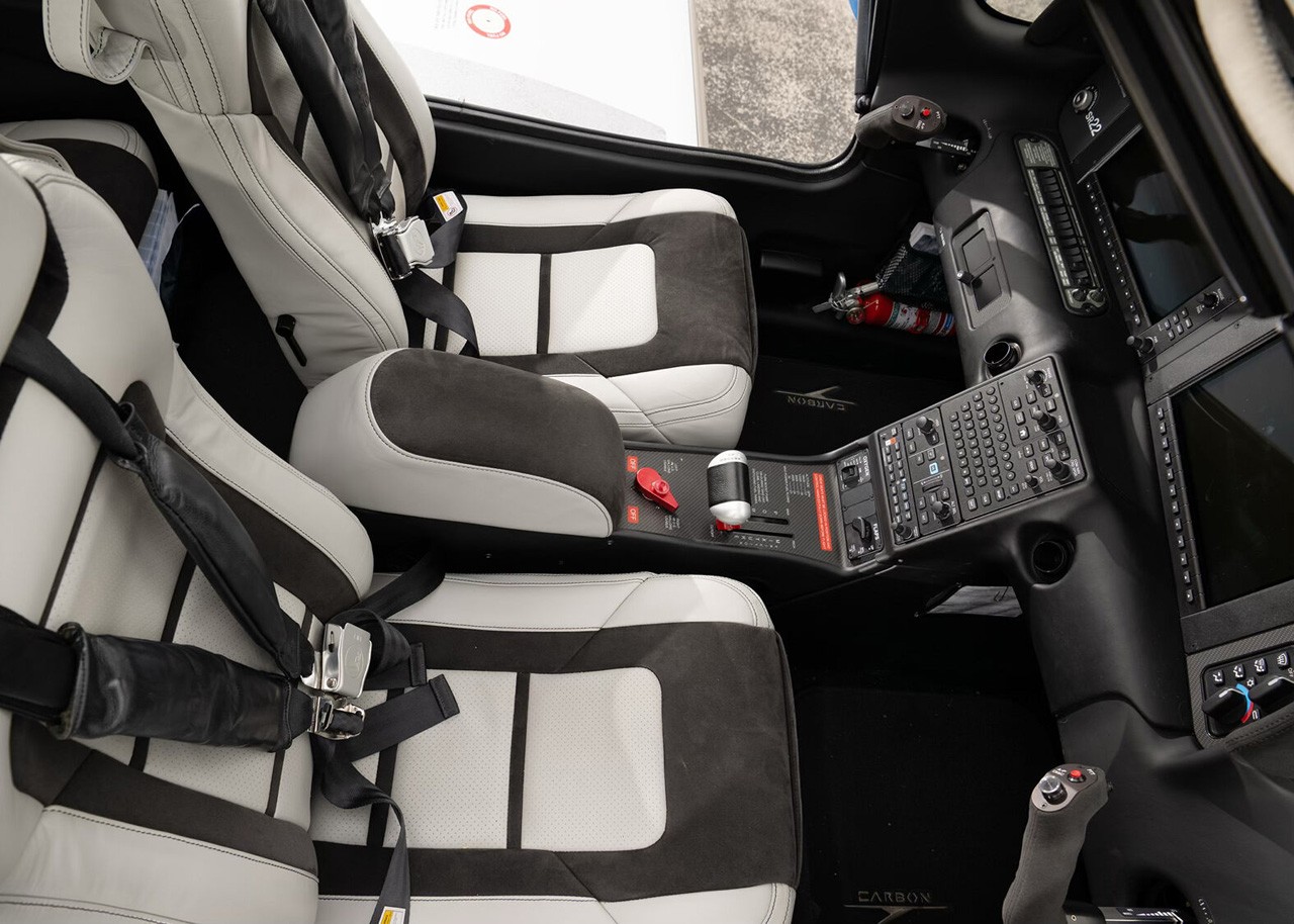 2021 Cirrus SR22-G6 GTS 4