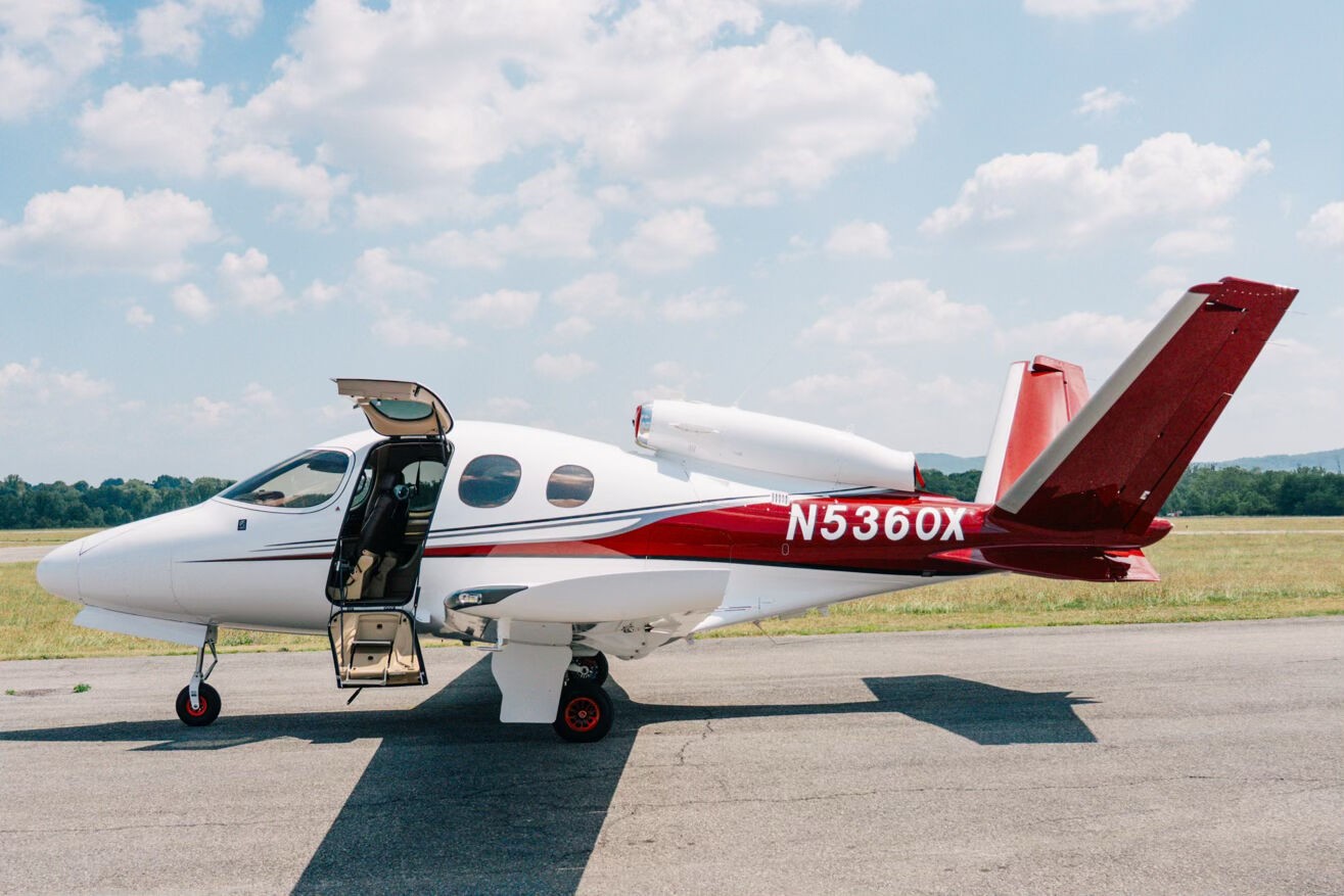 2018 Cirrus Vision SF50 — photo 2