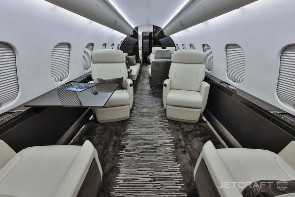 2023 Bombardier Global 5500 — photo 2