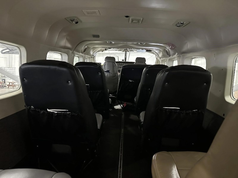 2004 Cessna Caravan 208B Grand, photo 8