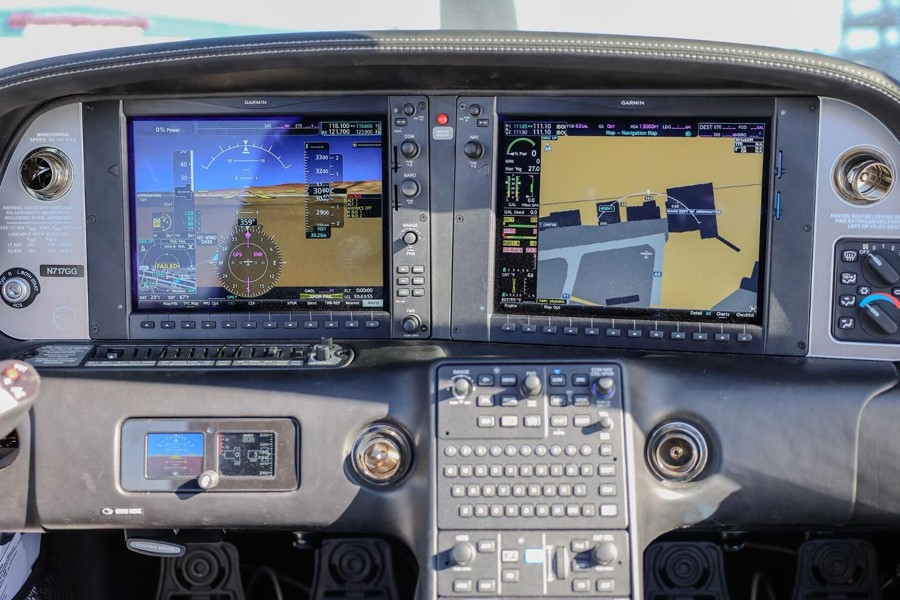 2018 Cirrus SR22T-G6 GTS (N717GG), photo 17