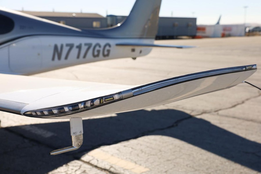 2018 Cirrus SR22T-G6 GTS (N717GG), photo 9