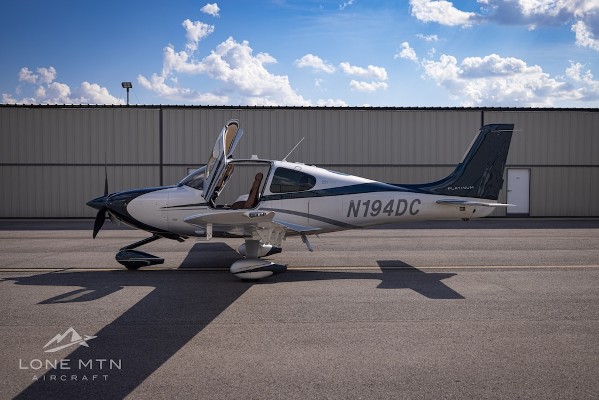 2014 Cirrus SR22T-G5 — photo 2