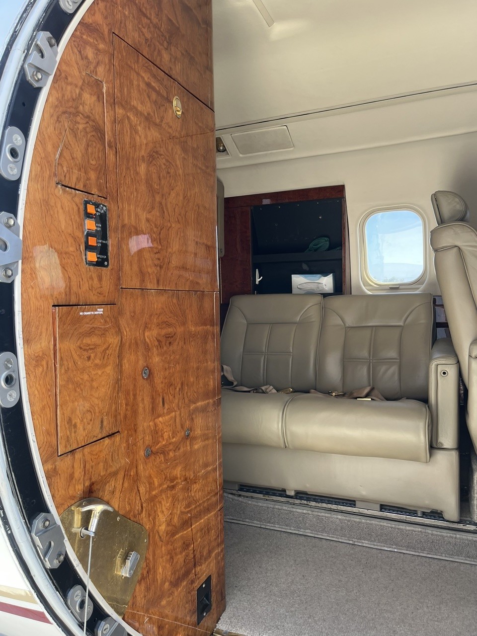 1983 Learjet 55 — photo 2