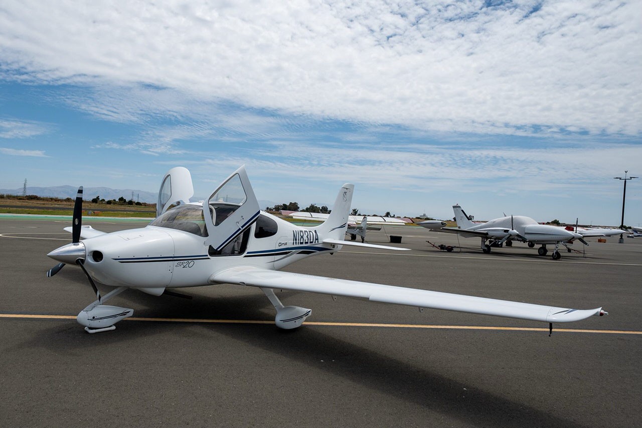 2003 Cirrus SR20 — photo 3