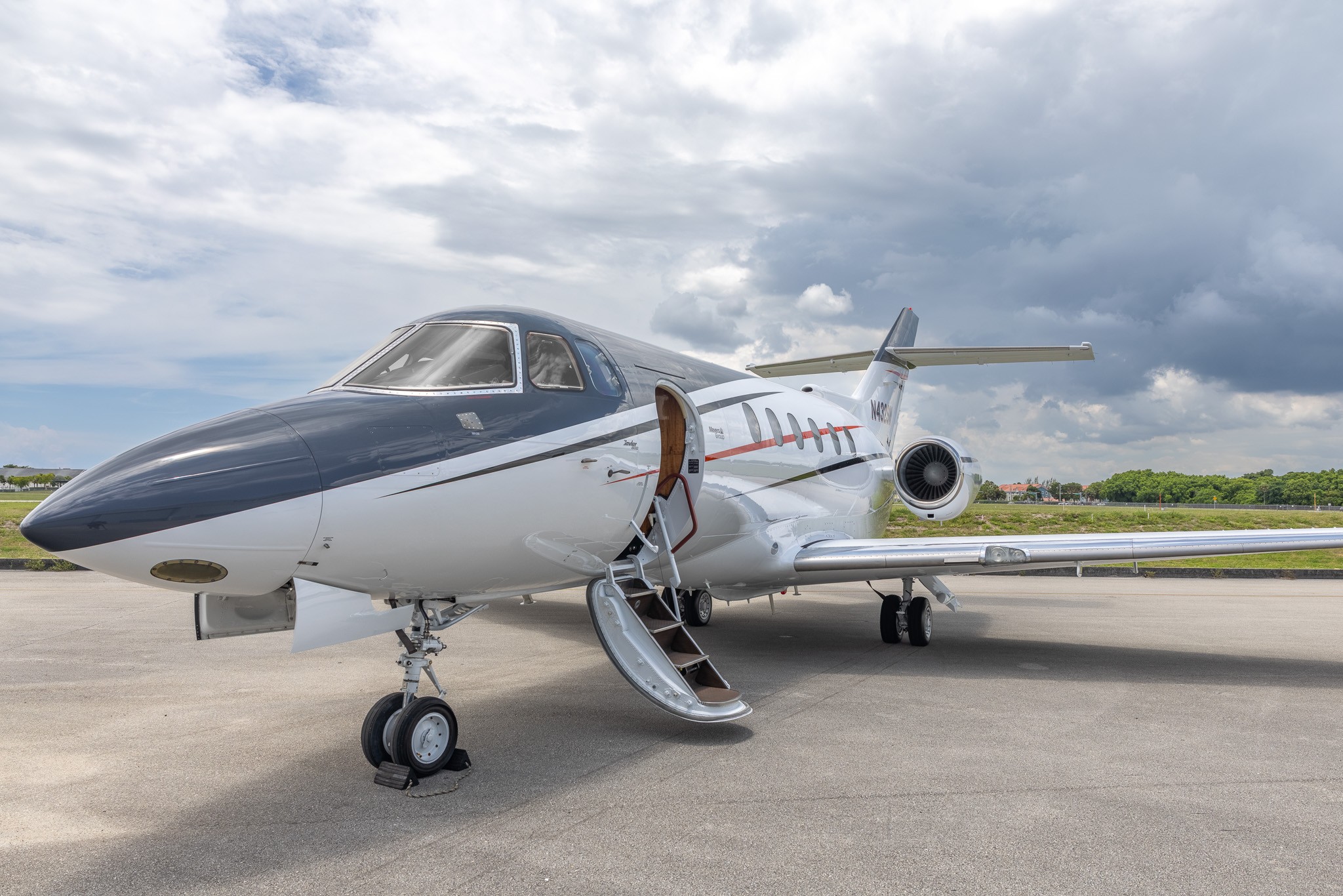 1996 Hawker 800XP — photo 2