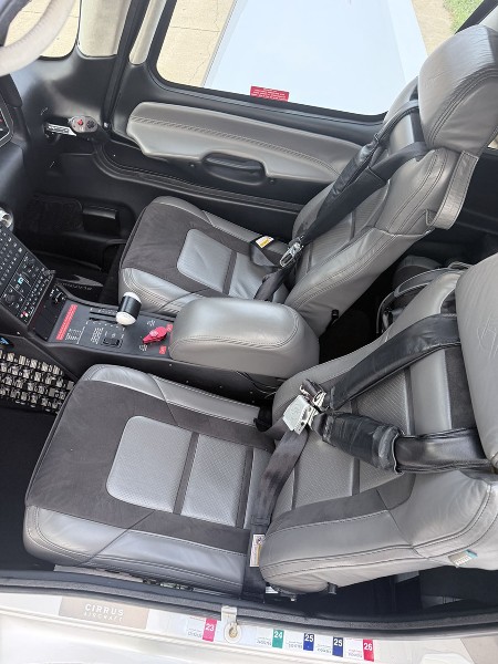 2022 Cirrus SR22-G6 Platinum Edition, photo 11