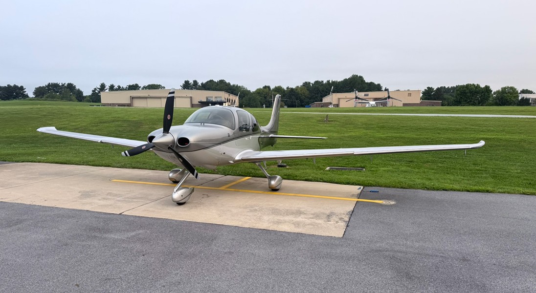 2022 Cirrus SR22-G6 Platinum Edition, photo 2
