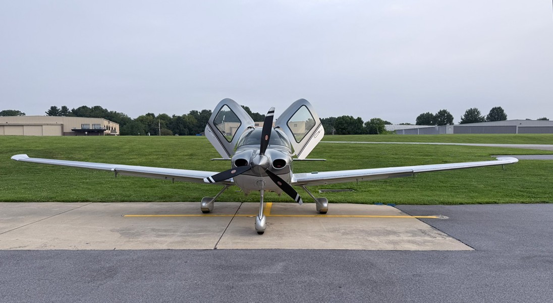 2022 Cirrus SR22-G6 Platinum Edition, photo 5