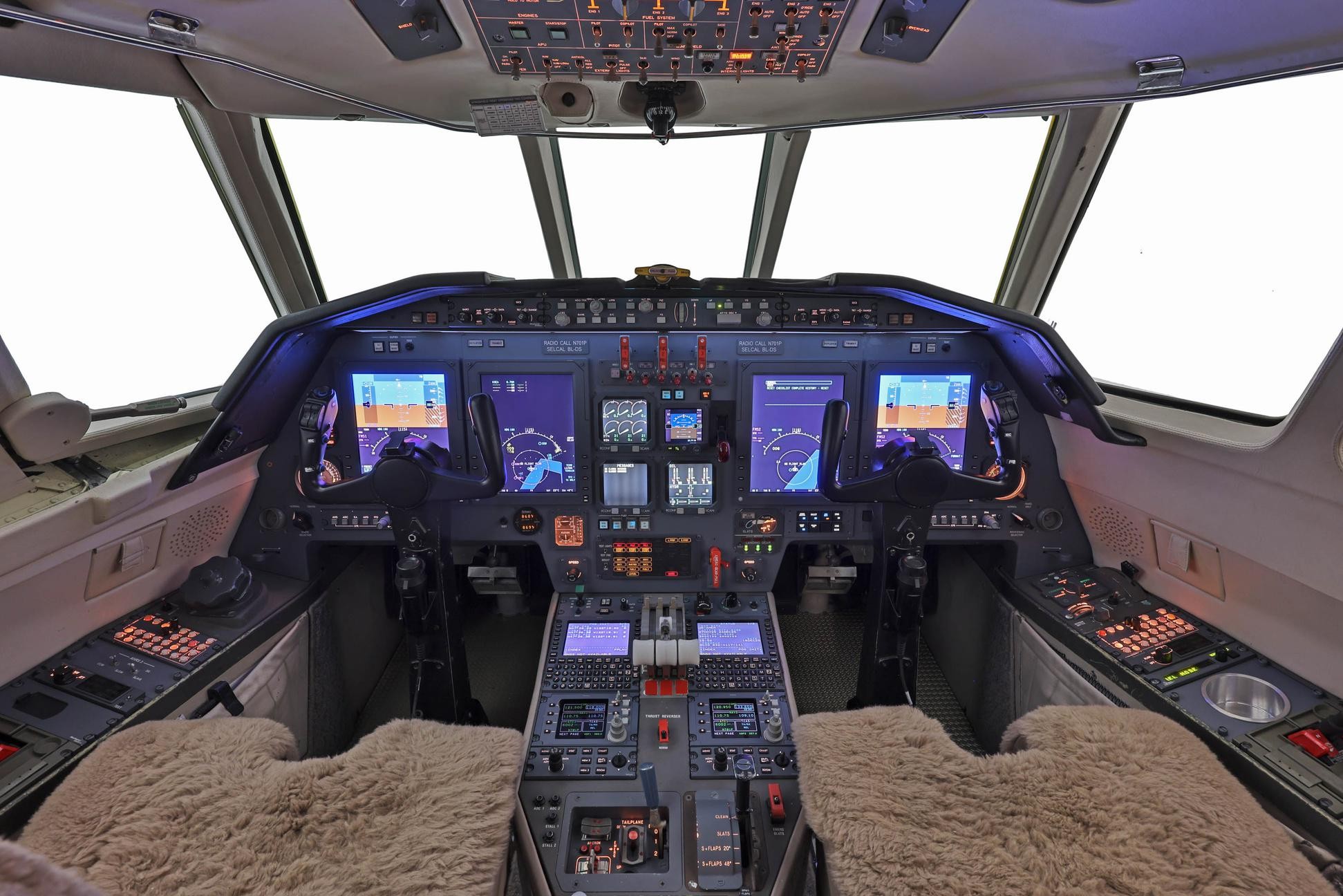 2000 Falcon 50 EX 5