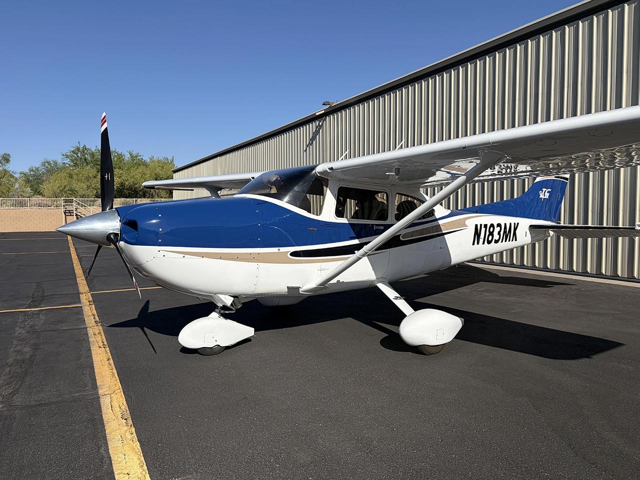 2004 Cessna 182T — photo 2