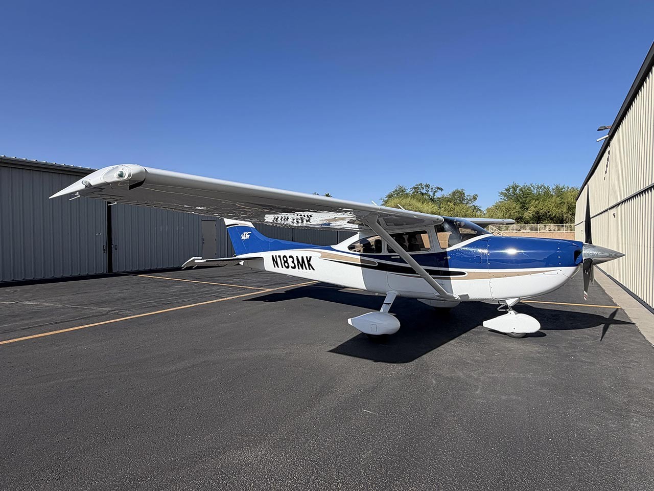 2004 Cessna 182T — photo 4