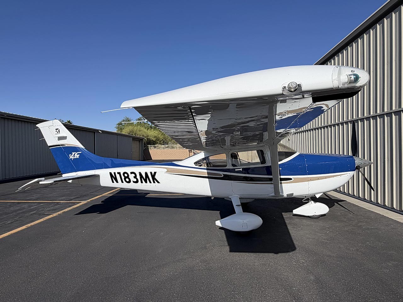 2004 Cessna 182T — photo 5