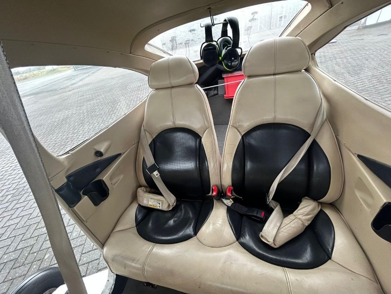 2011 Cessna 182T Skylane, photo 7
