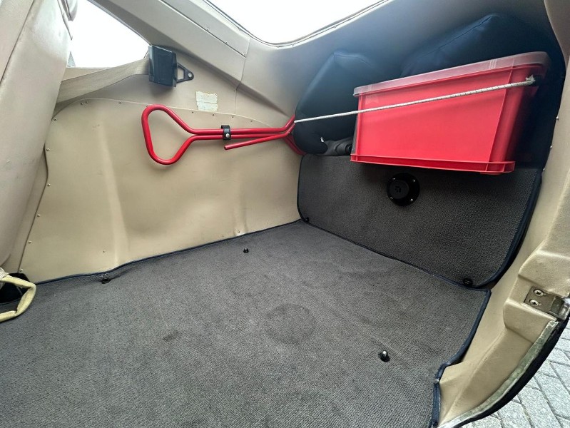2011 Cessna 182T Skylane, photo 8