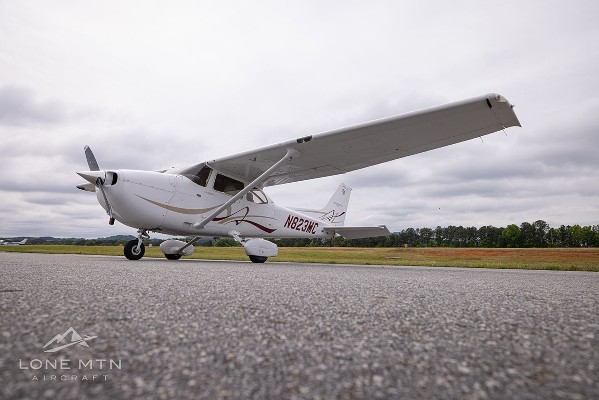 2008 Cessna 172S — photo 2