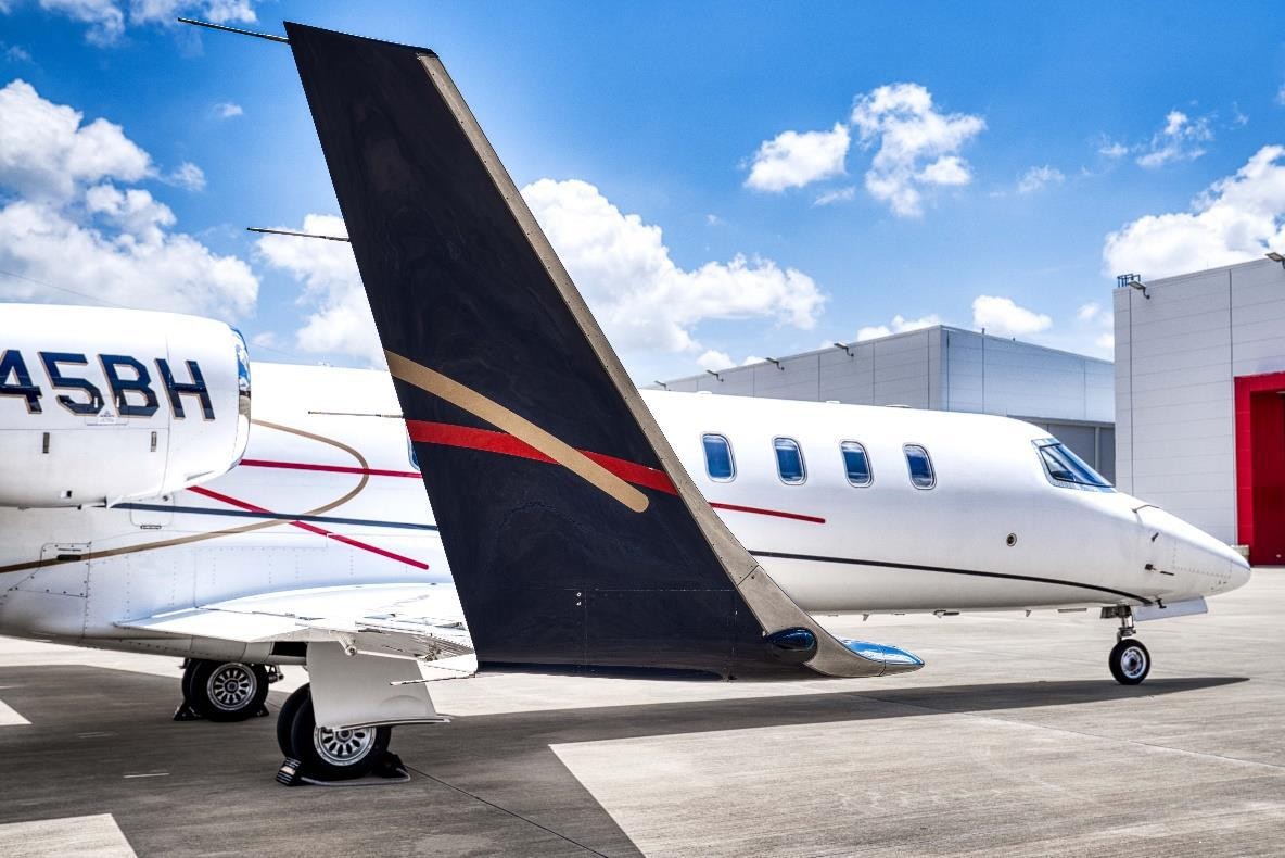 2001 Learjet 45 — photo 3