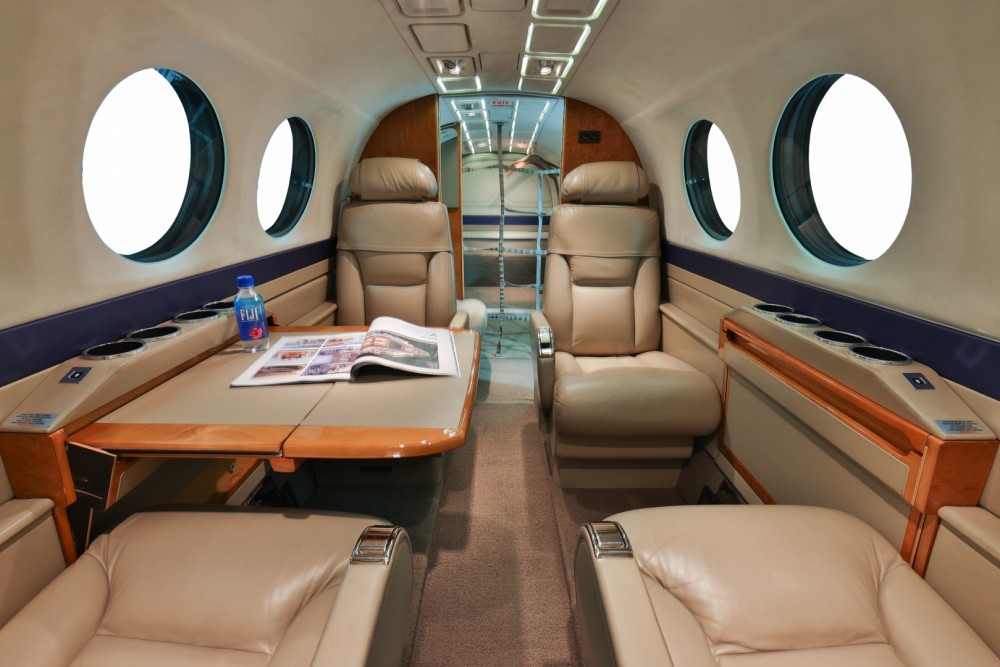2007 Beech King Air 350 — photo 3
