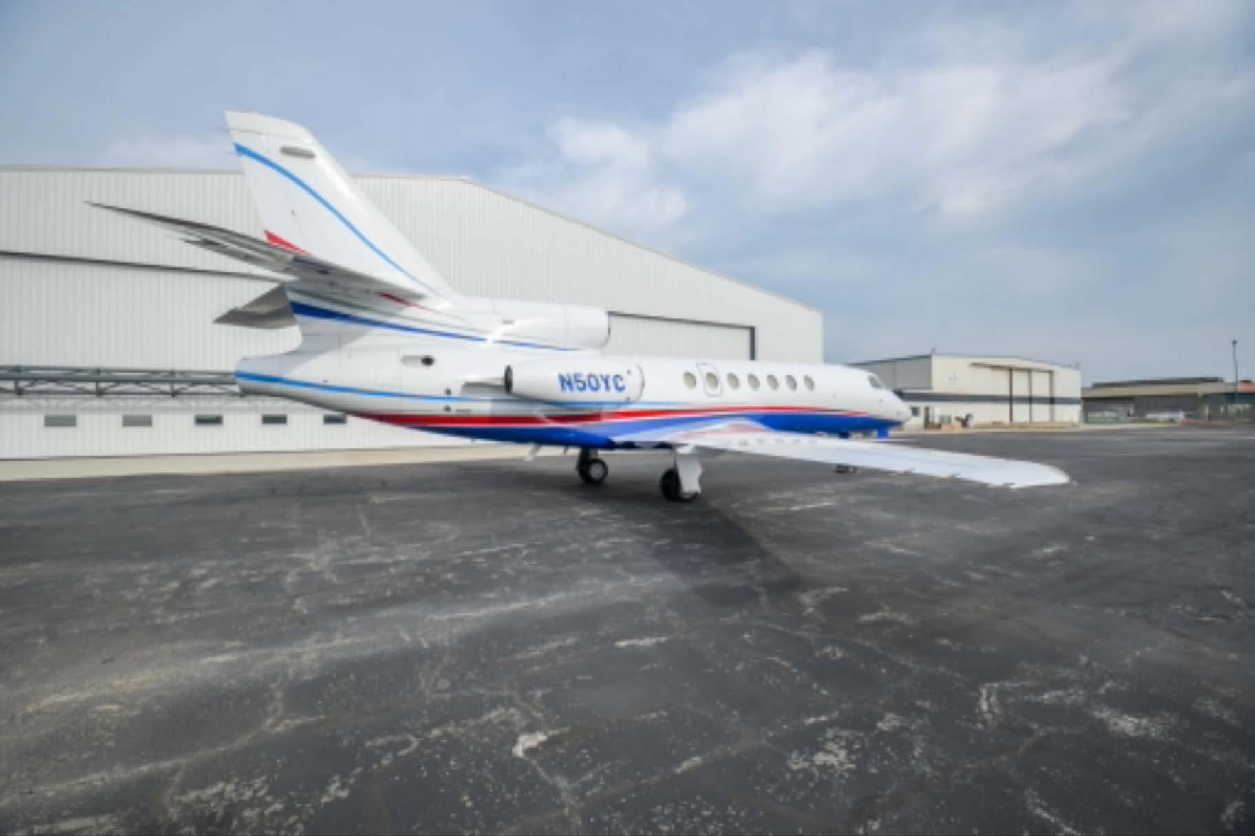 1989 Falcon 50 — photo 3