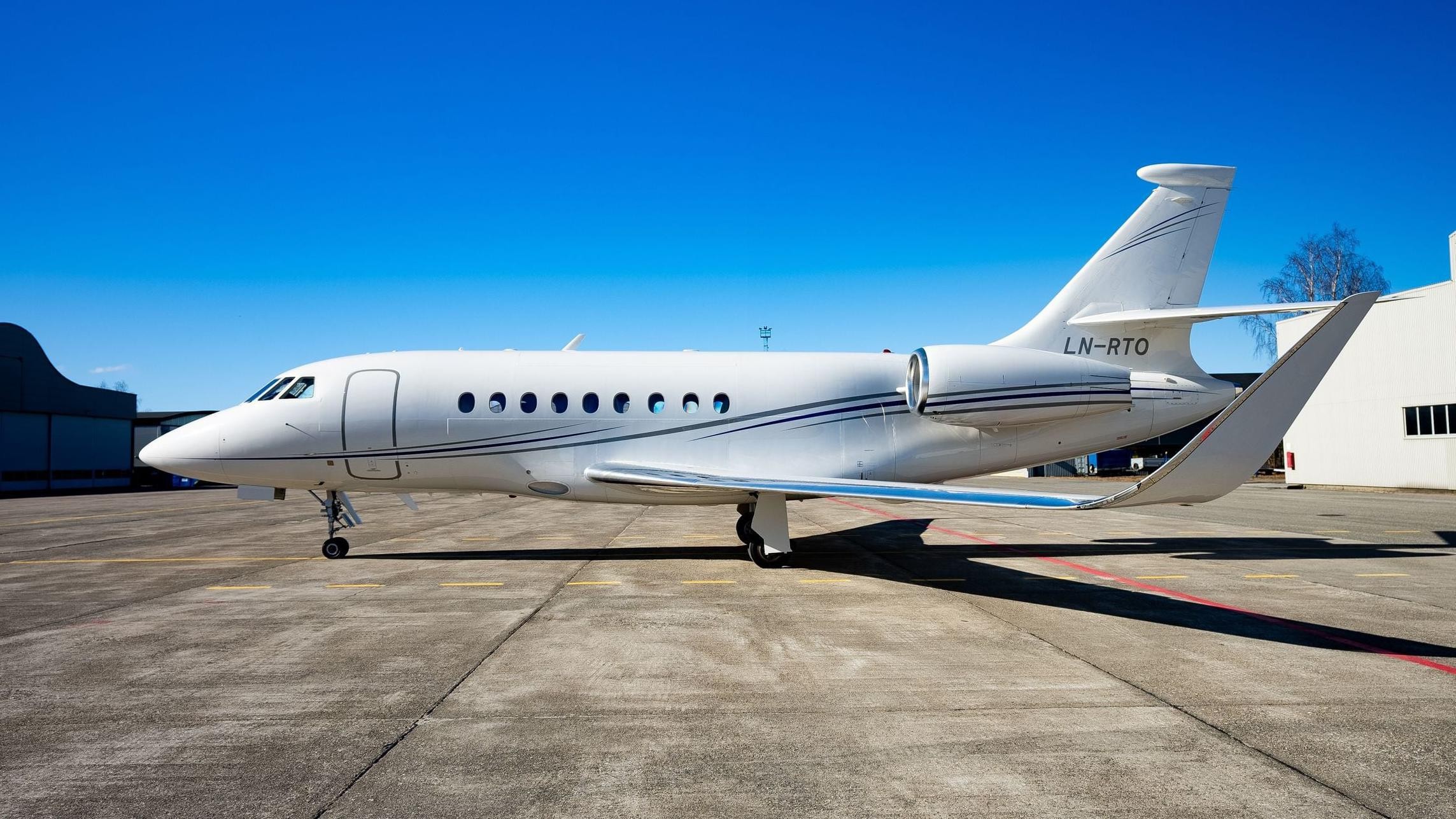 2017 Falcon 2000