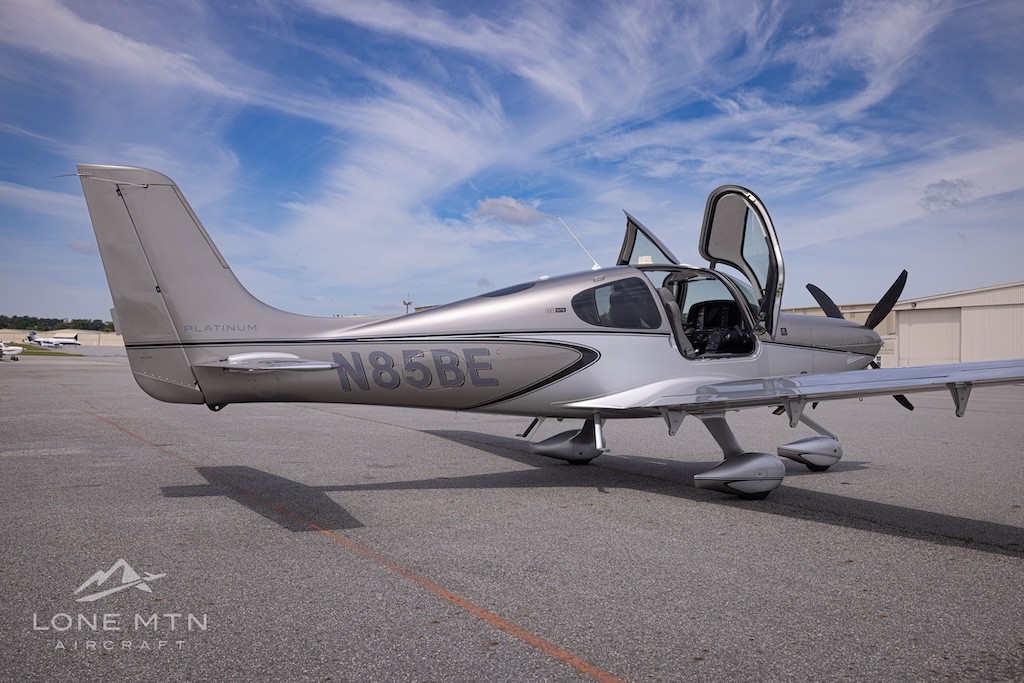 2021 Cirrus SR22T-G6 — photo 3