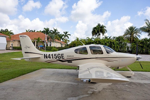 2003 Cirrus SR22 — photo 5