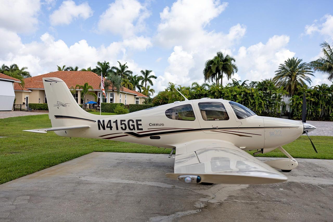 2003 Cirrus SR22 — photo 5
