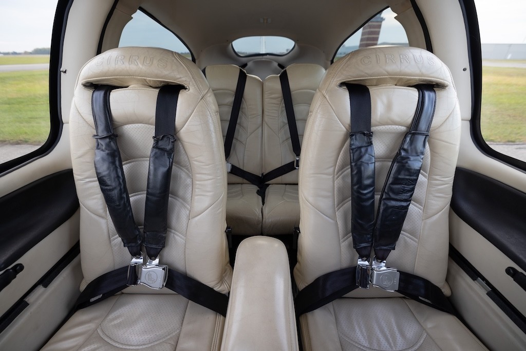 2006 Cirrus SR22 — photo 5