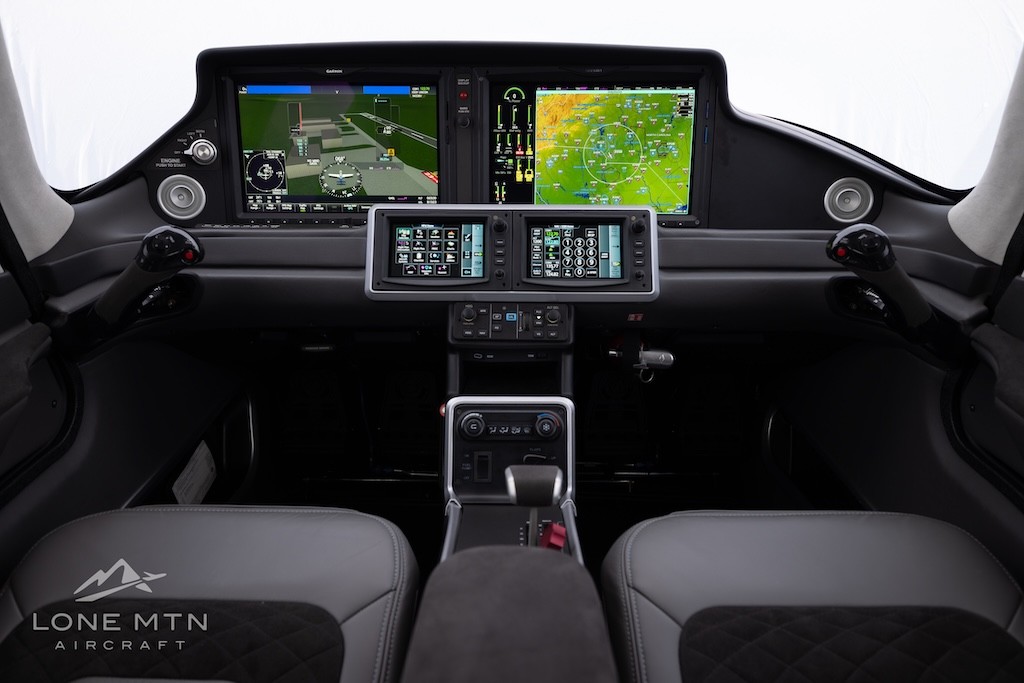 2025 Cirrus SR20 — photo 4