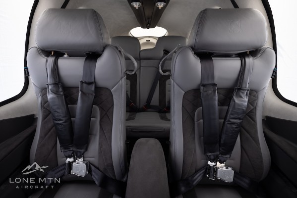 2025 Cirrus SR20 — photo 5