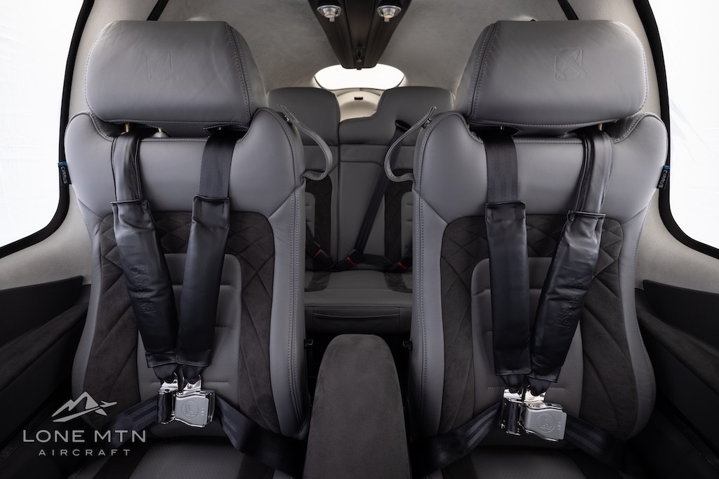 2025 Cirrus SR20 — photo 5