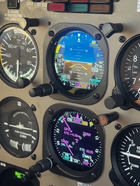 2000 Piper Archer III PA28-181 5