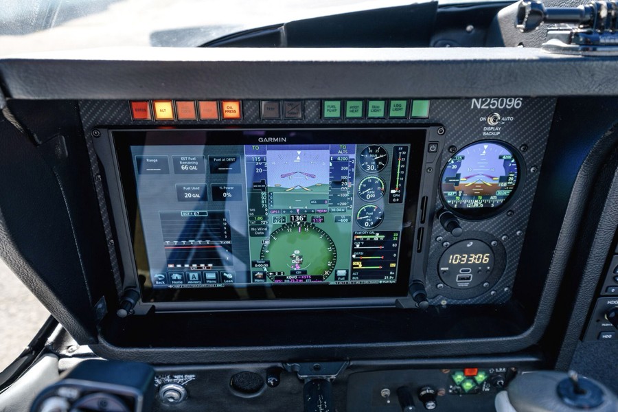 1990 Socata Trinidad TB-20, photo 17