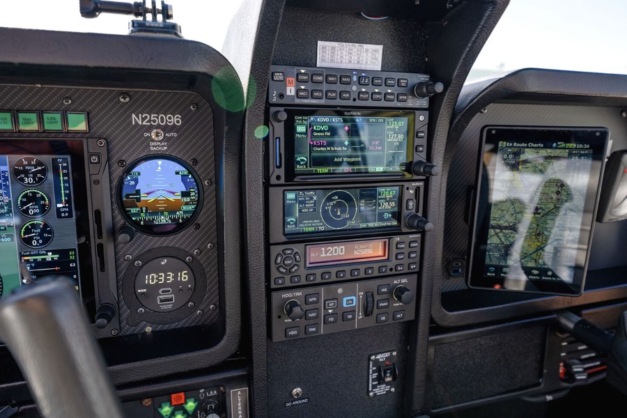 1990 Socata Trinidad TB-20, photo 18