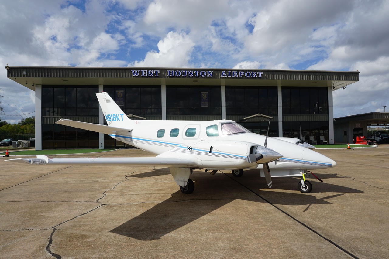 1979 Beech Duke B 60 — photo 4