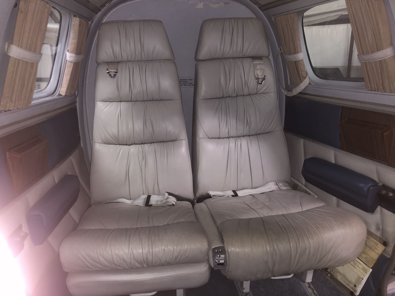 1979 Beech Duke B 60 — photo 5