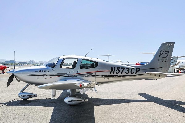 2008 Cirrus SR22-G3 — photo 1