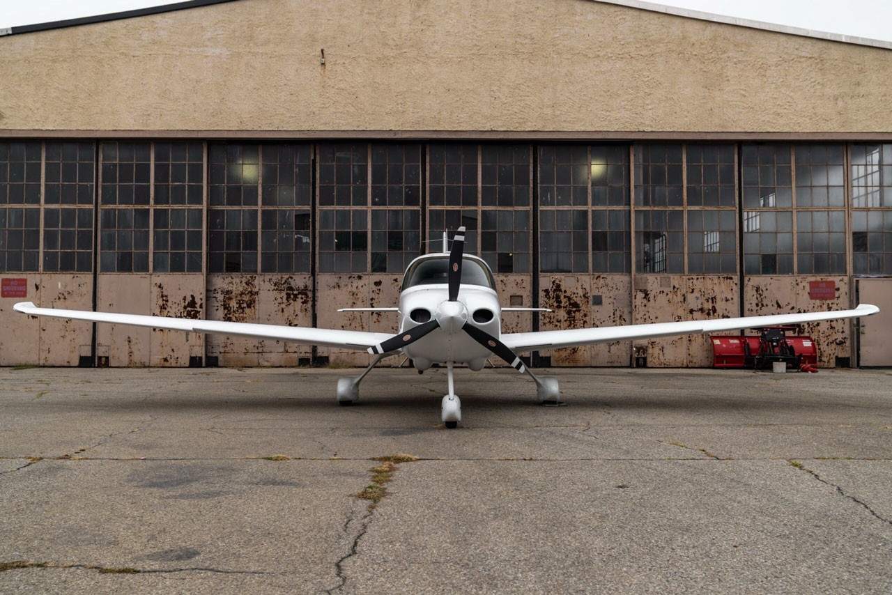 2021 Cirrus SR20 — photo 3