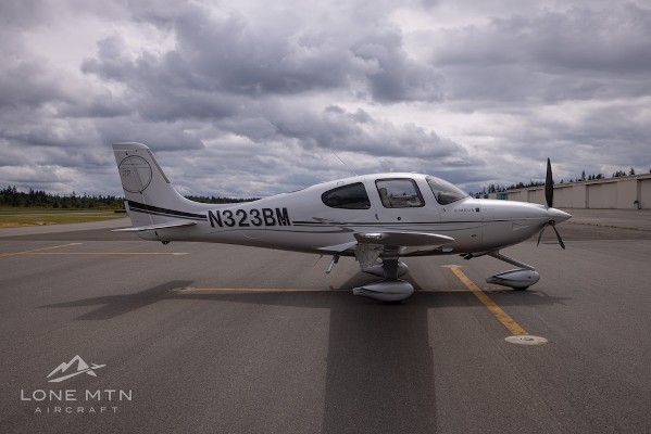 2010 Cirrus SR22T — photo 2