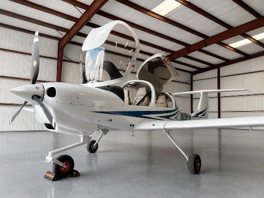 2024 Diamond DA40 — photo 1