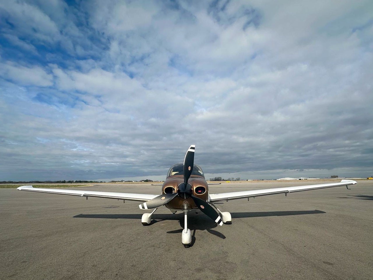 2023 Cirrus SR22-G6 — photo 3