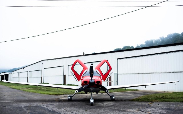 2017 Cirrus SR22T-G6 — photo 2