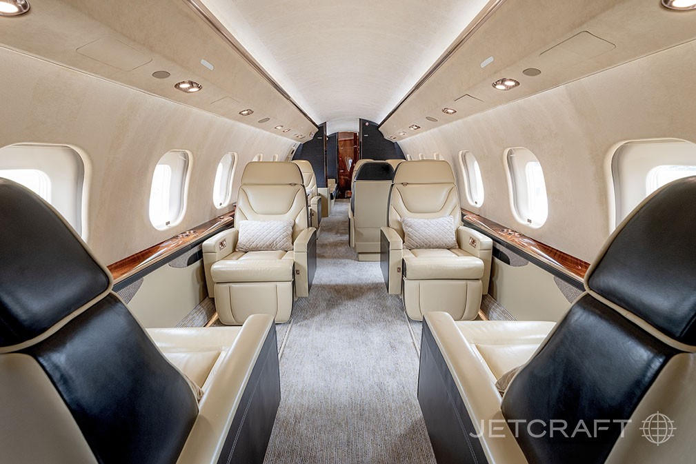 2012 Bombardier Global 6000 — photo 2