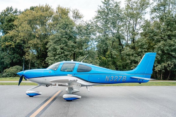 2016 Cirrus SR22T — photo 1