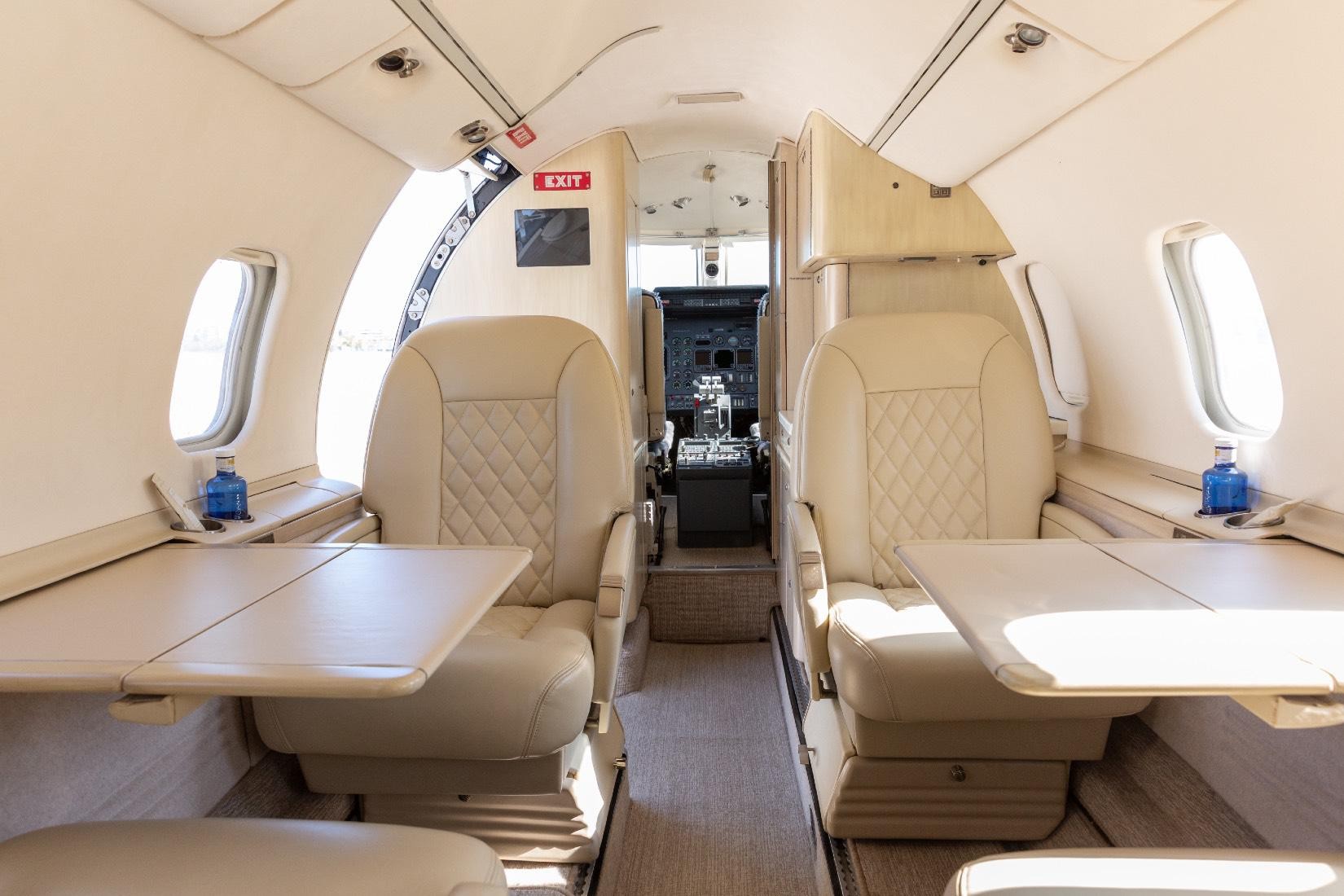 1994 Learjet 60 — photo 4